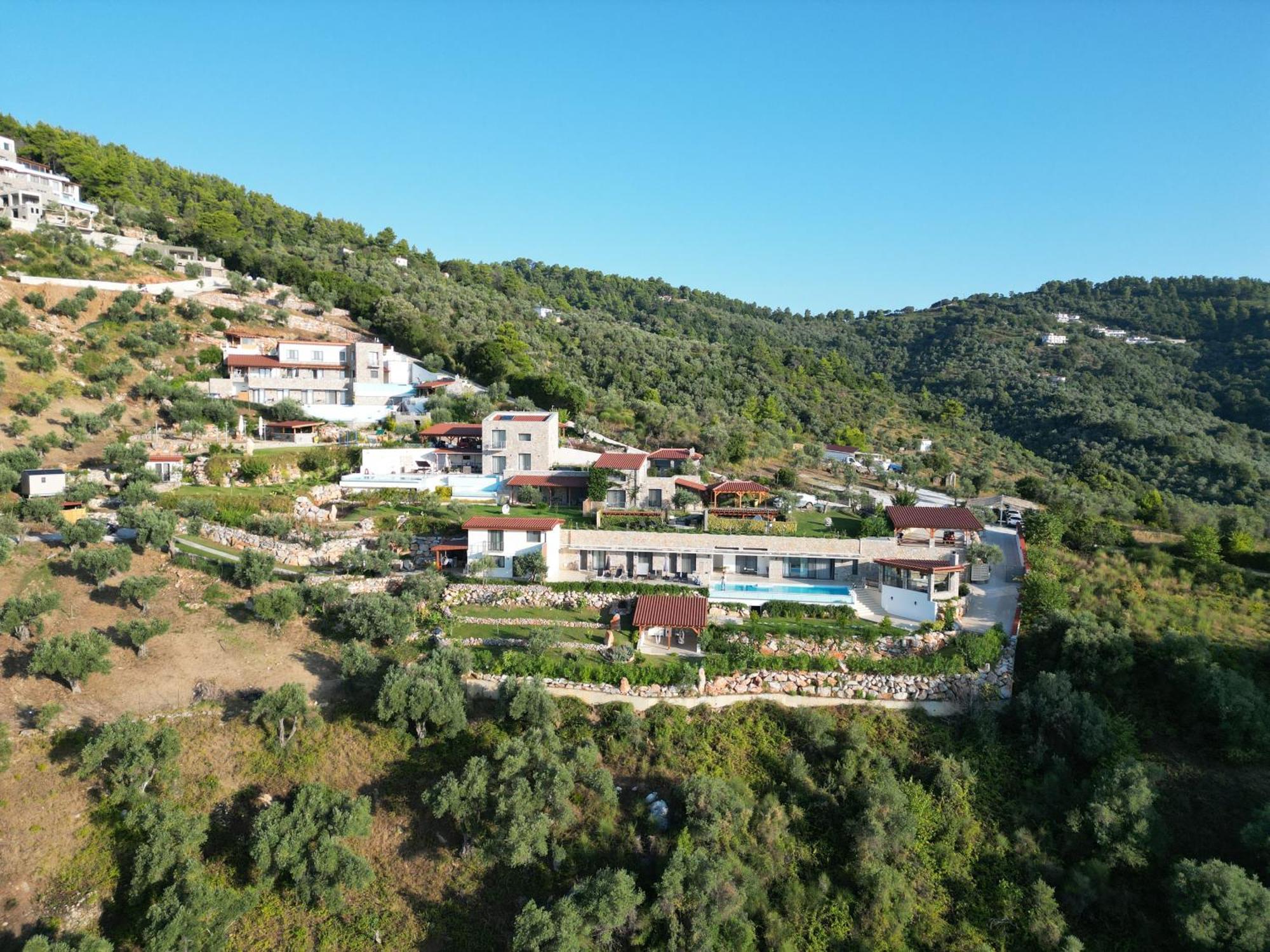 Sky Sea Resort & Villas Мегали-Аммос Экстерьер фото