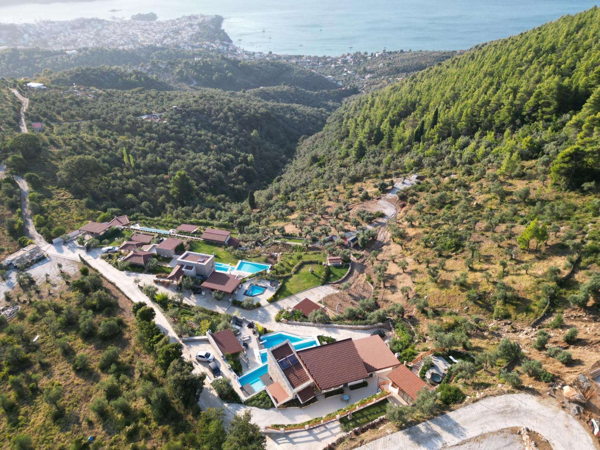 Sky Sea Resort & Villas Мегали-Аммос Экстерьер фото