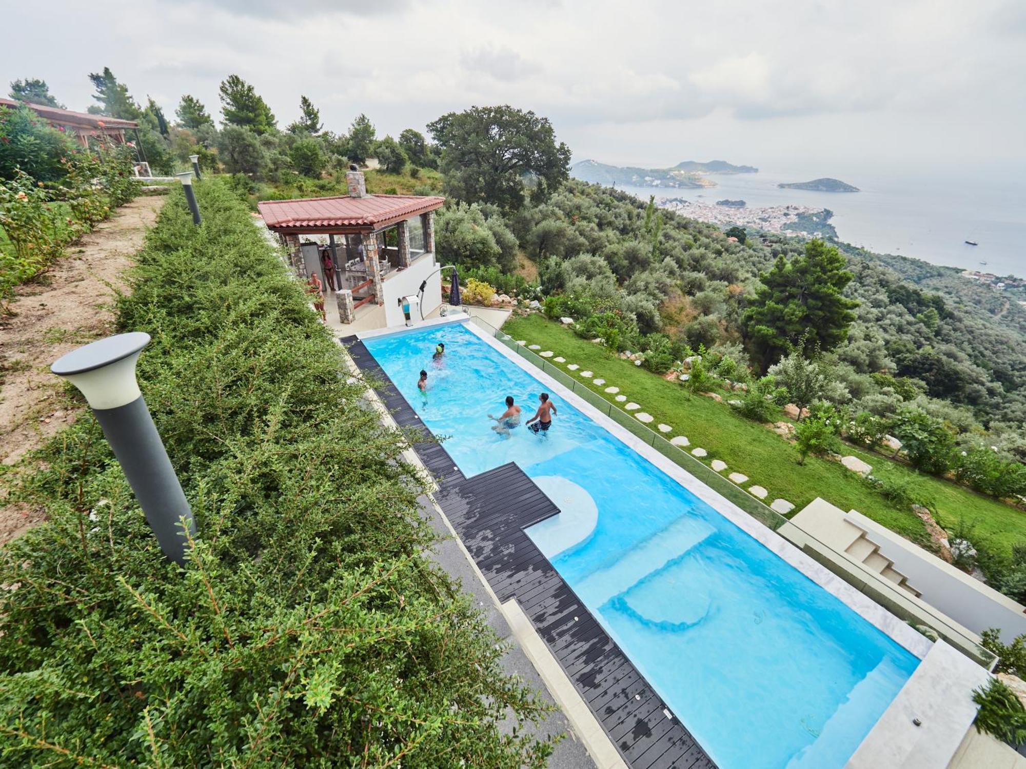 Sky Sea Resort & Villas Мегали-Аммос Экстерьер фото